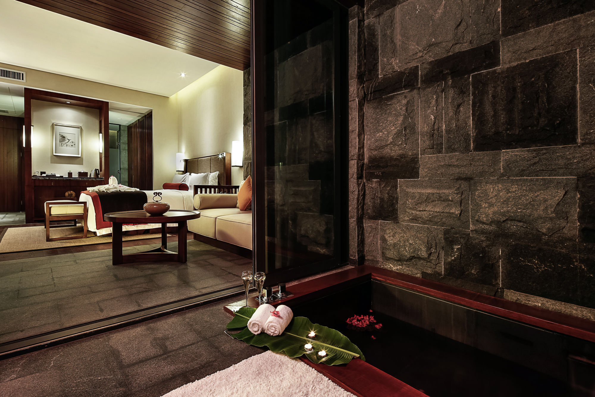 Doubletree Resort By Hilton Hotel Hainan - Qixianling Hot Spring Baoting Exterior photo